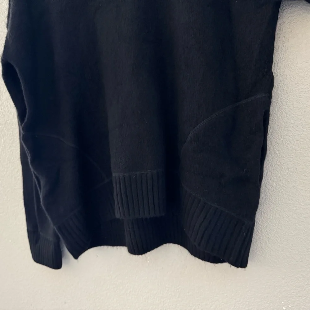Tuckernuck Faris Pullover Sweater Womens XL Comfy Cozy Black Minimalist Chic NWT